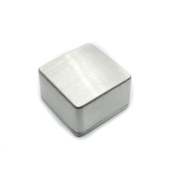 1590LB Aluminum Enclosure 1590LB Aluminum Enclosure